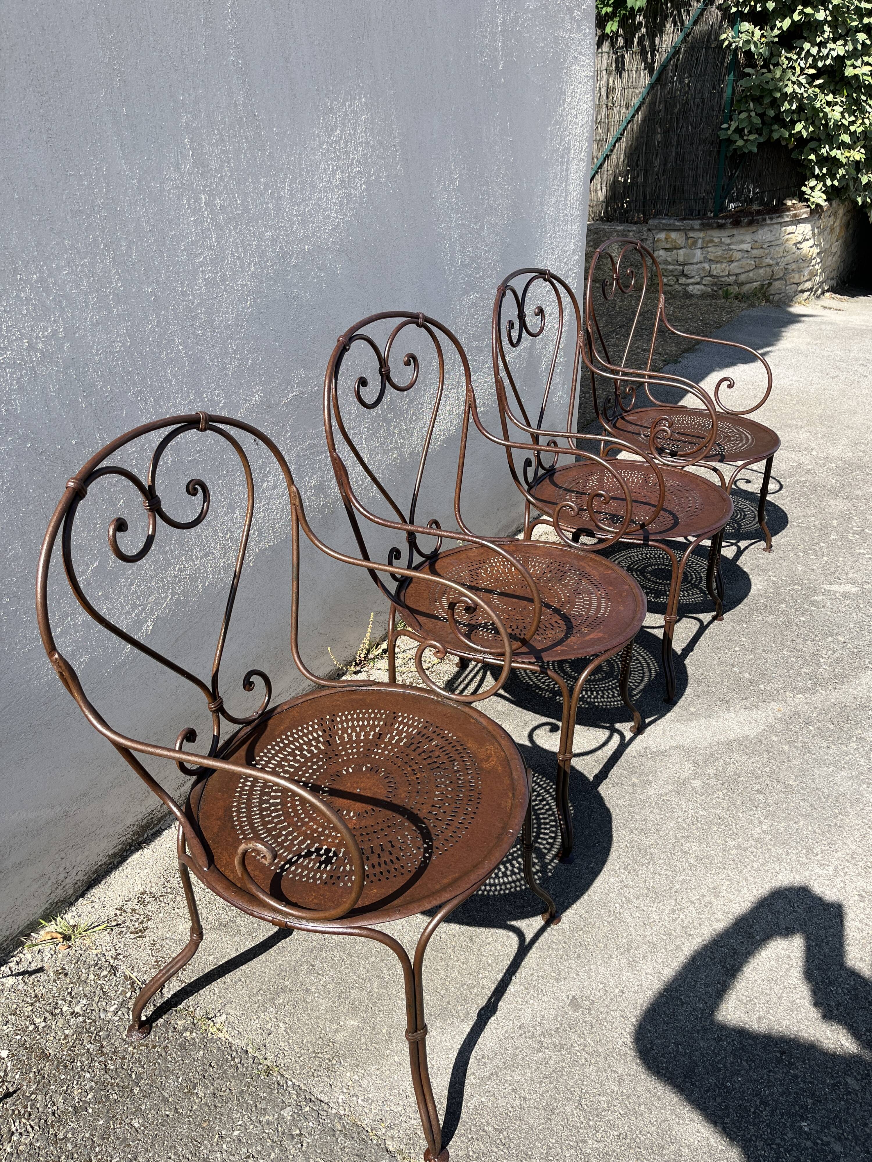 série de 4 fauteuils de jardin fer forgé