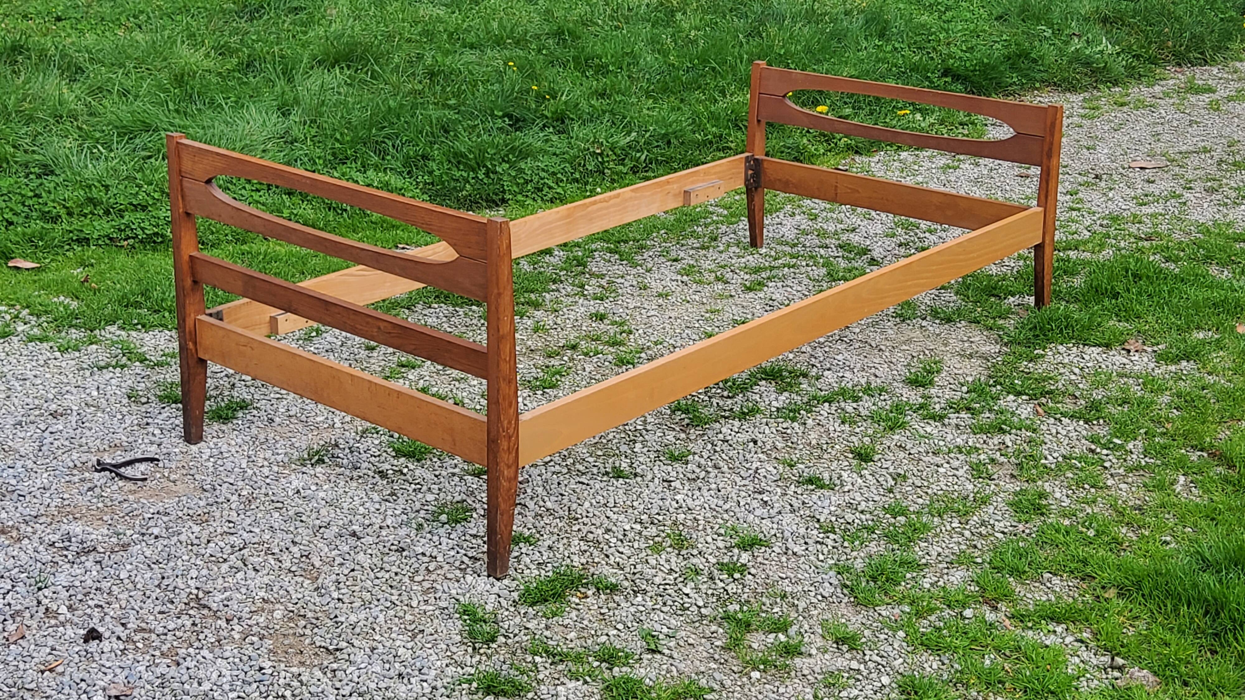 Vintage 50s oak daybed