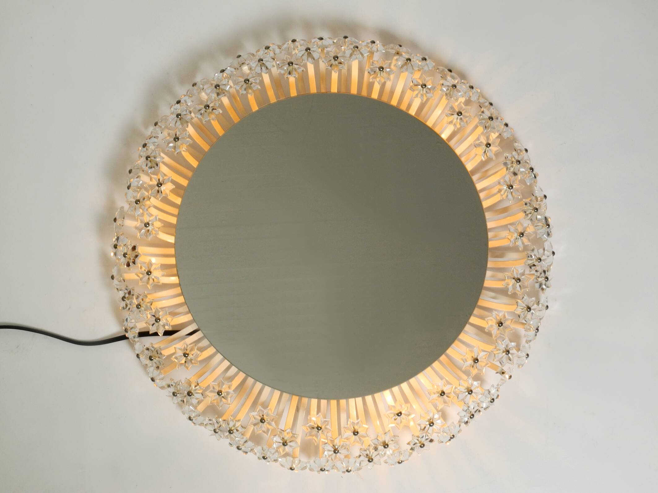 Mid Century Münchner Zier-Form flower mirror illuminated by Schöninger