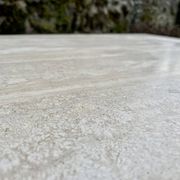 Table basse en travertin Roche Bobois 1980