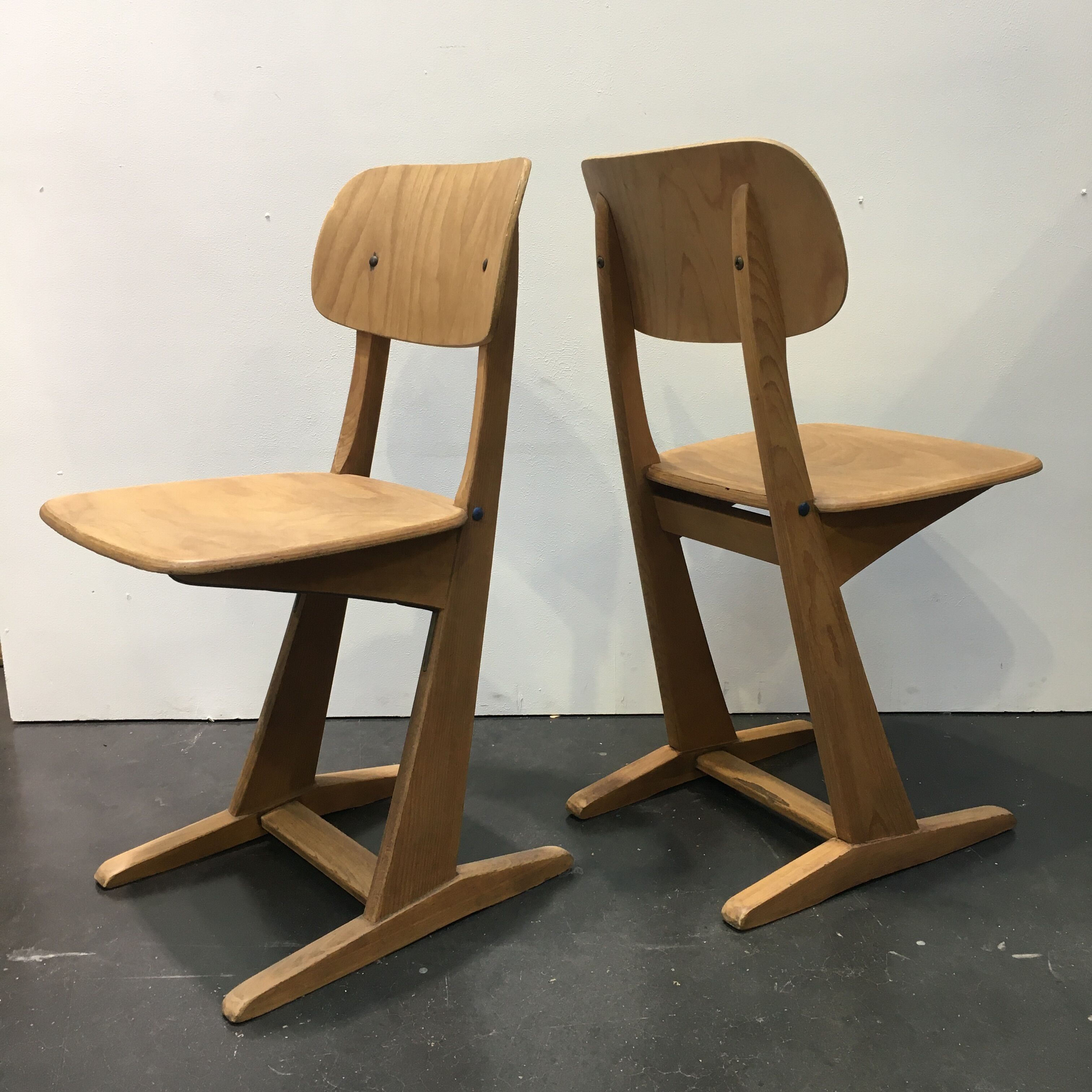 Paire de chaises par Karl Nothhelfer pour Casala