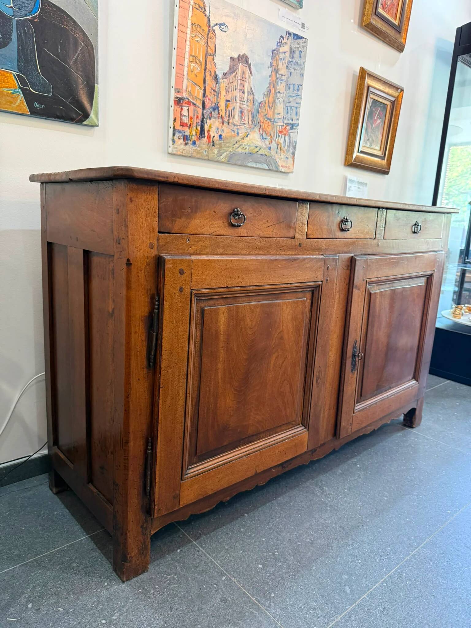 19th-century walnut buffet – 3 drawers