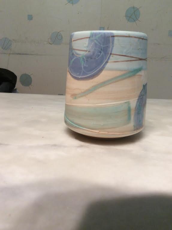 Small ceramic pot cache