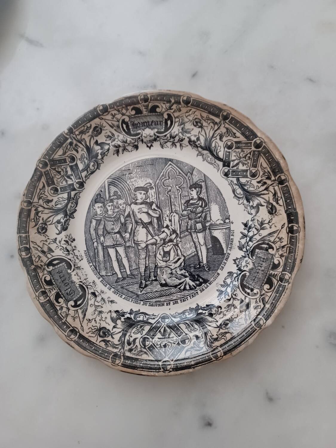 5 assiettes à dessert "vie de Jeanne d'arc" Sarreguemines