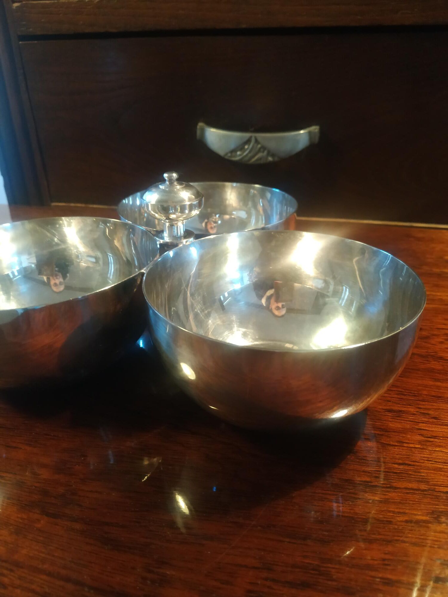 Servant 3 cups in silver metal poinçoin