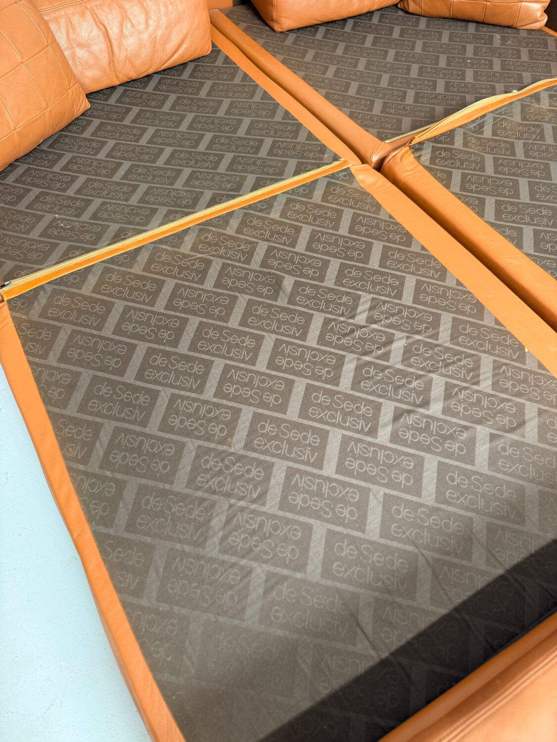 DESEDE ds 76 vintage design camel leather 2-seater sofa