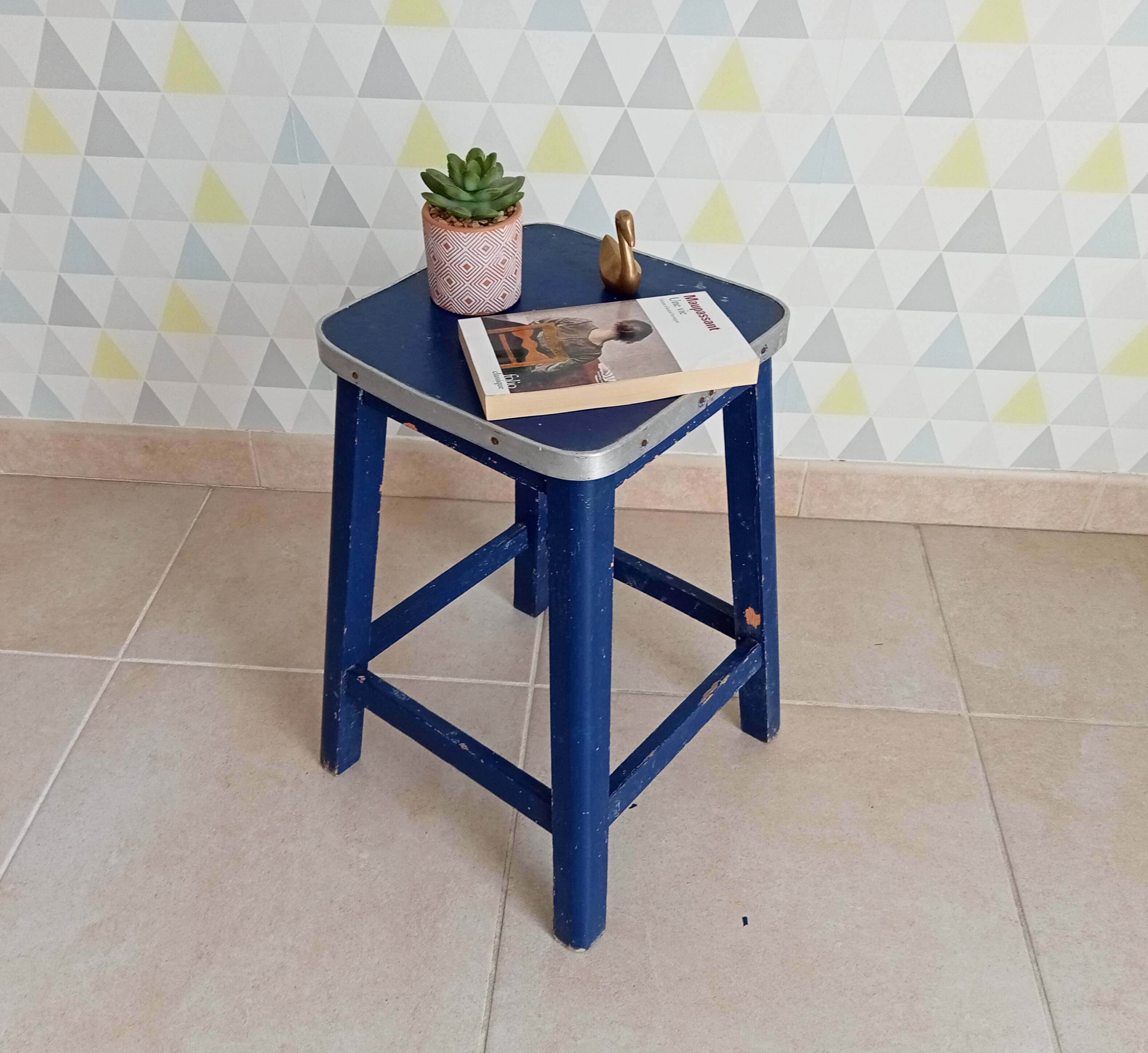 Tabouret vintage assise cerclée années 60/70
