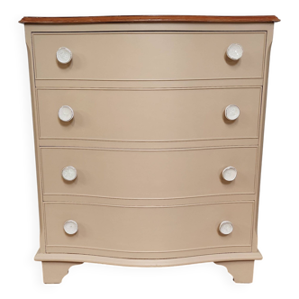 Rounded front chest of drawers