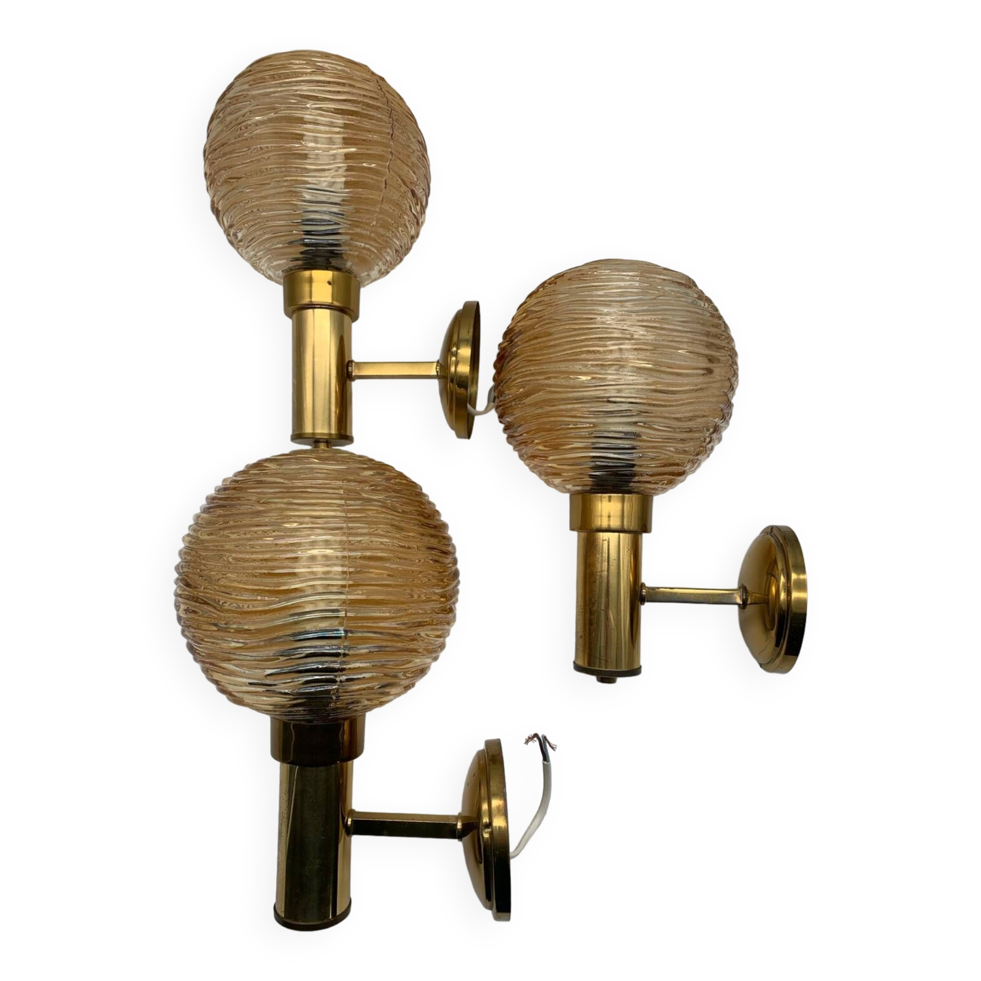 Set de 3 appliques murales globe en verre et métal doré