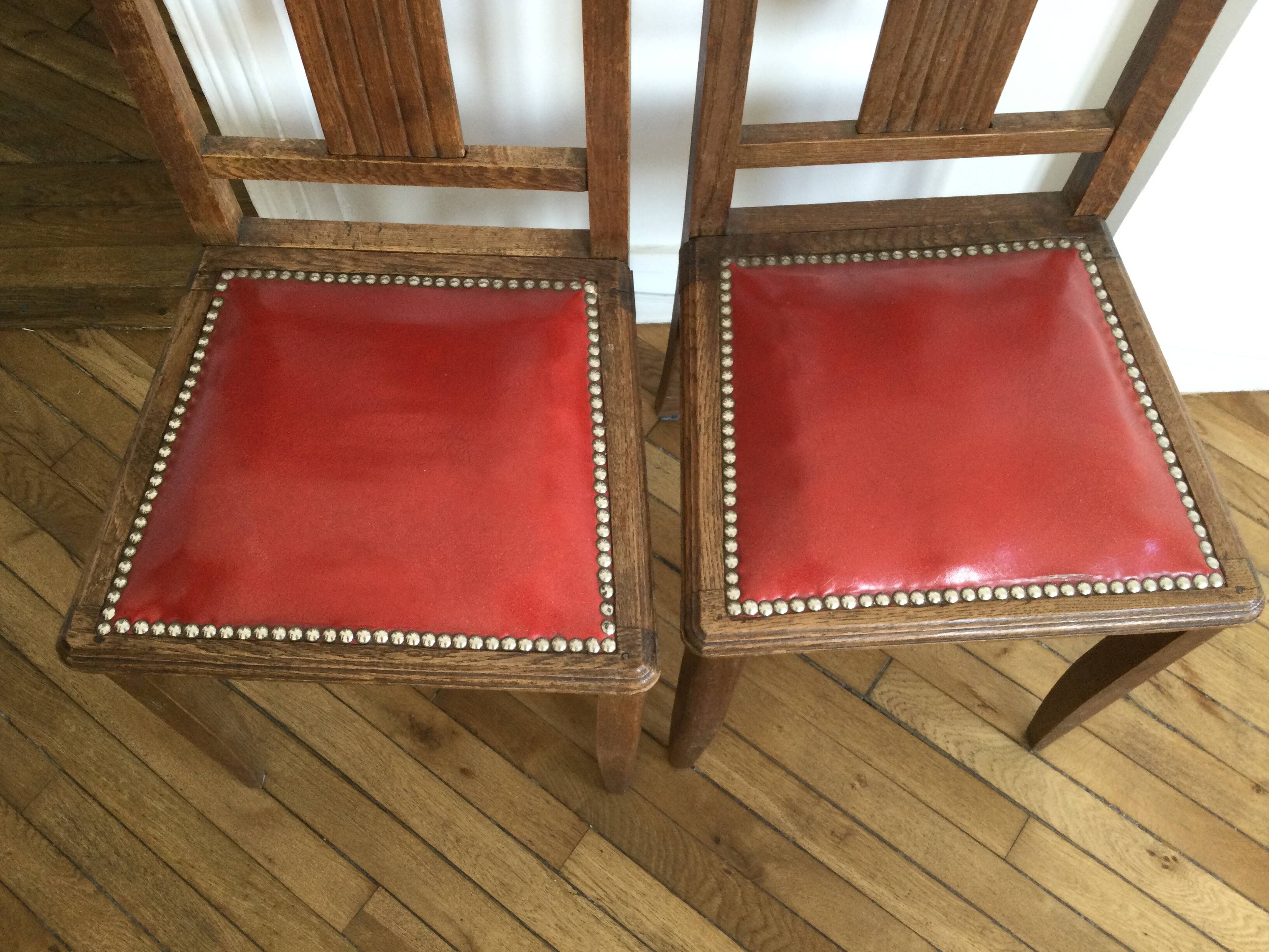 Set of 2 vintage red wooden chairs