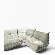 Ensemble modulable Togo en velours grege par Ducaroy, Maison Ligne Roset