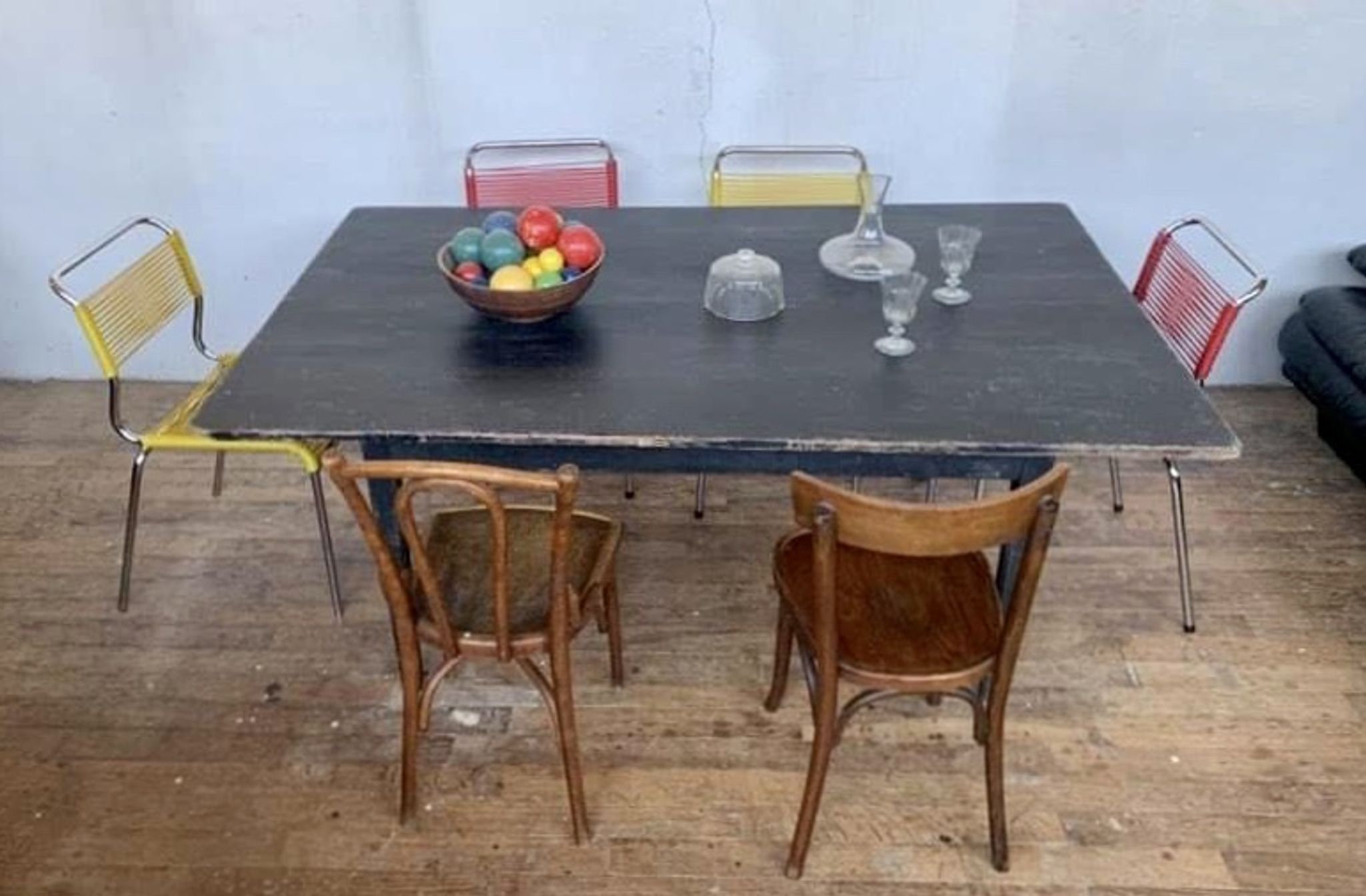 Series of 4 vintage chairs scoubidou of the 1950s