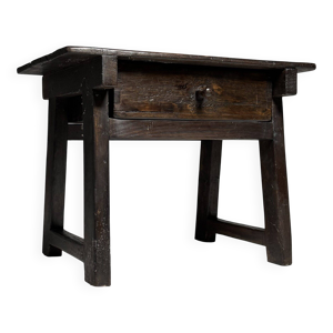 table d'appoint espagnole