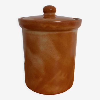 Sandstone pot