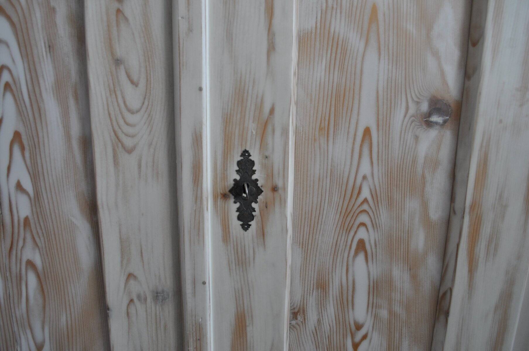 Painted double wardrobe in wood