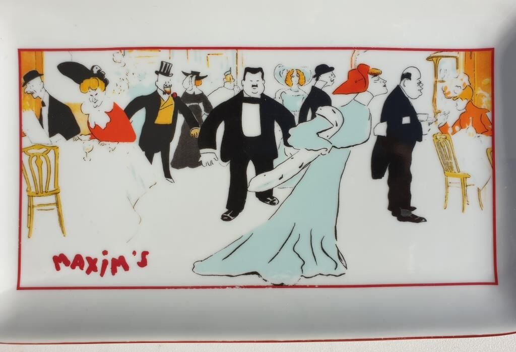 Porcelain cake dish Maxim's Paris