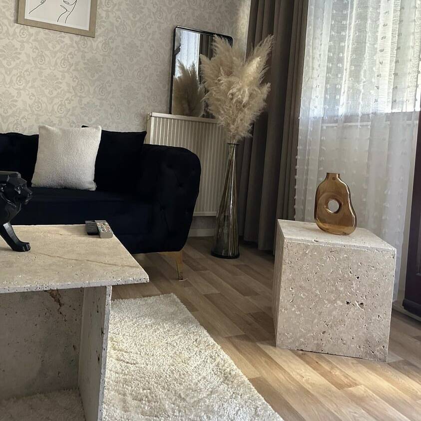 Side table, "cube" end table in travertine.