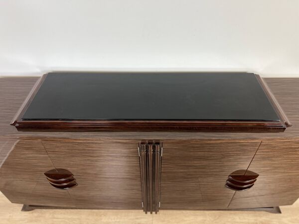 Commode Art déco inspirée du style de Jules Leleu