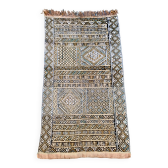 Old Tunisian rug, in wool, hand-knotted, 175 x 100 cm