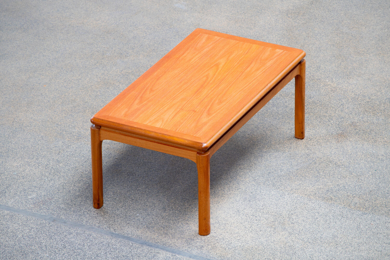 Table basse scandinave vintage 1960