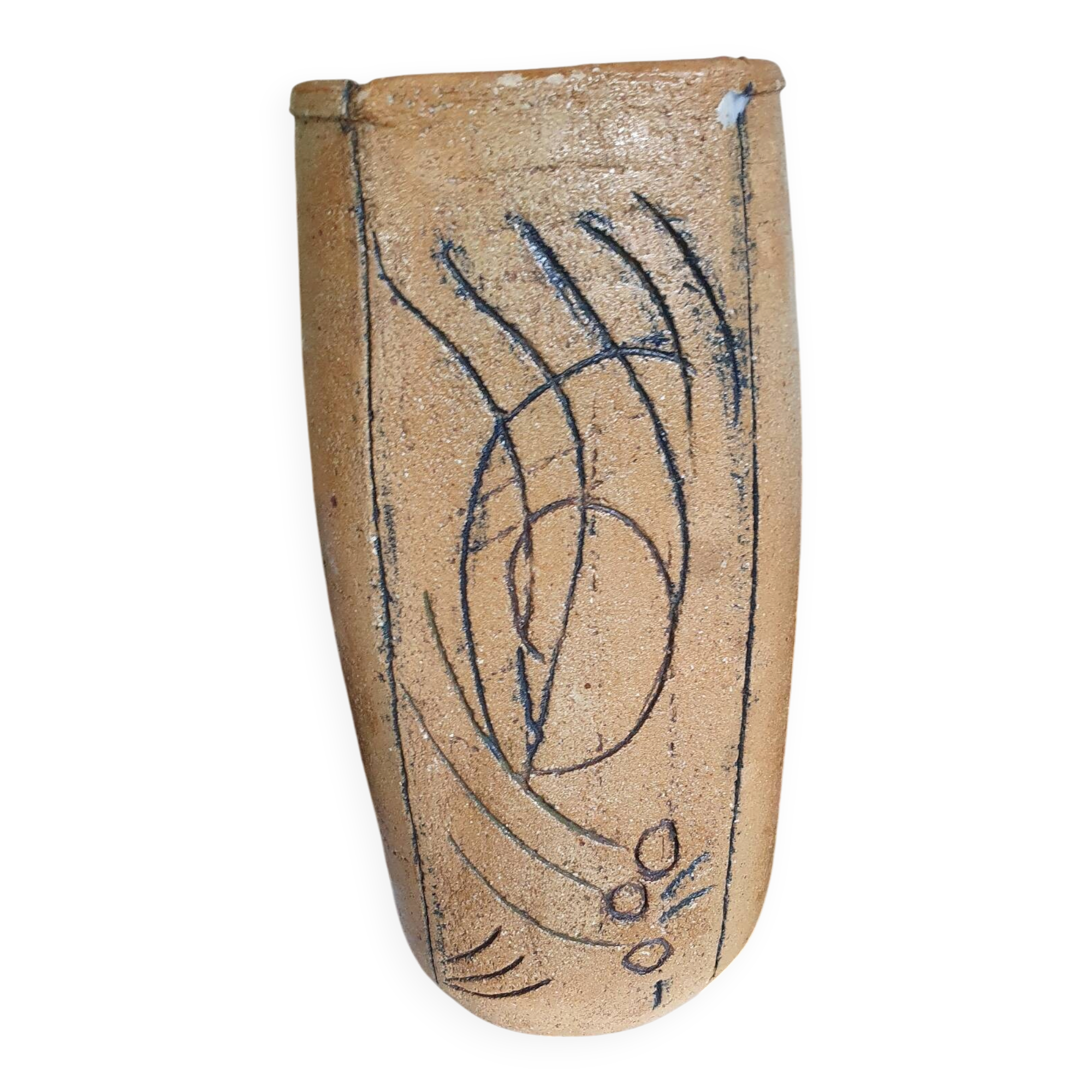 Stoneware vase in raw art
