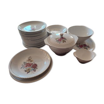 Set of Vercor tableware