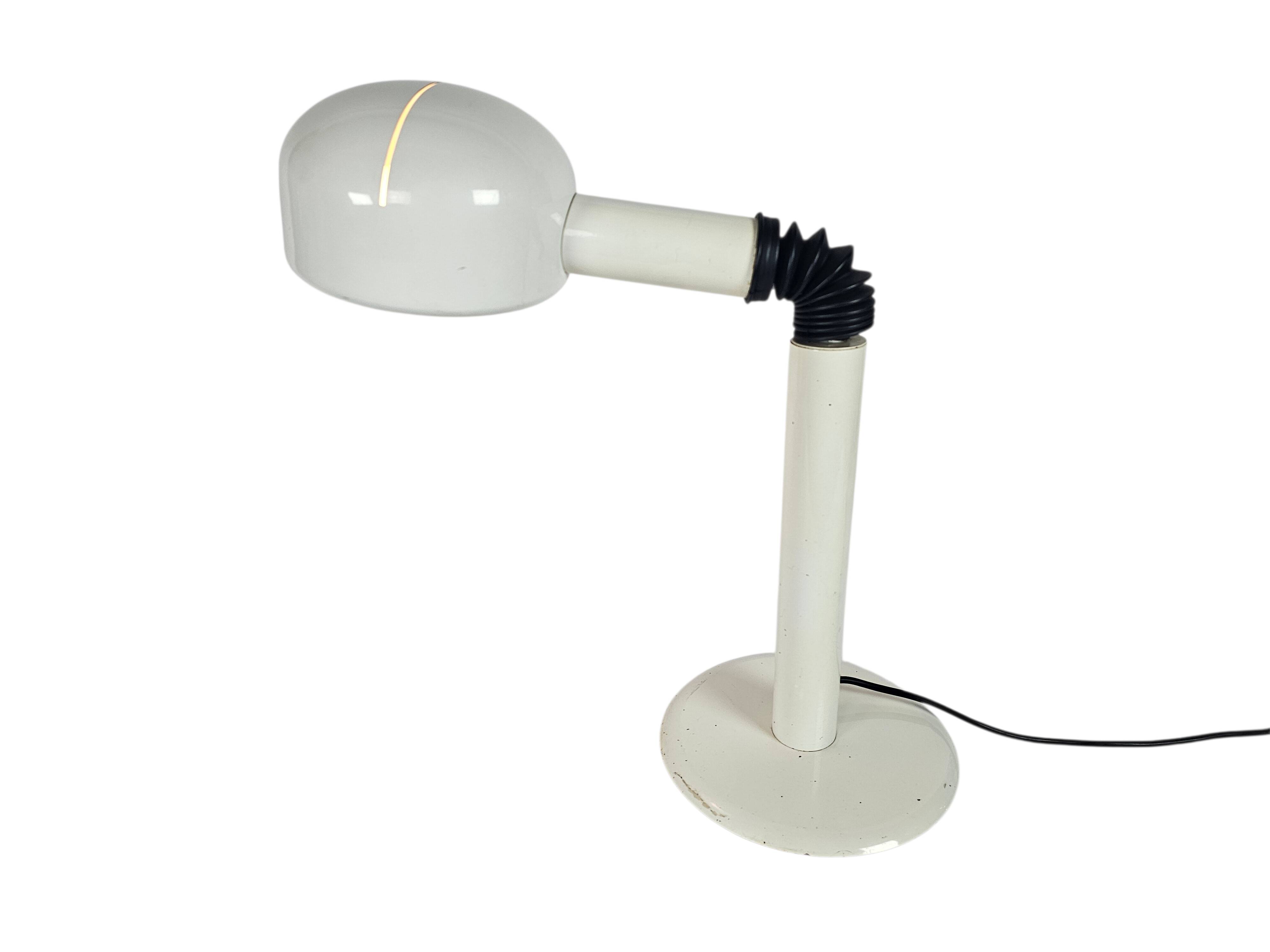 Dutch design - BIS-Hoogezand-Sappemeer - tablelamp - 70's