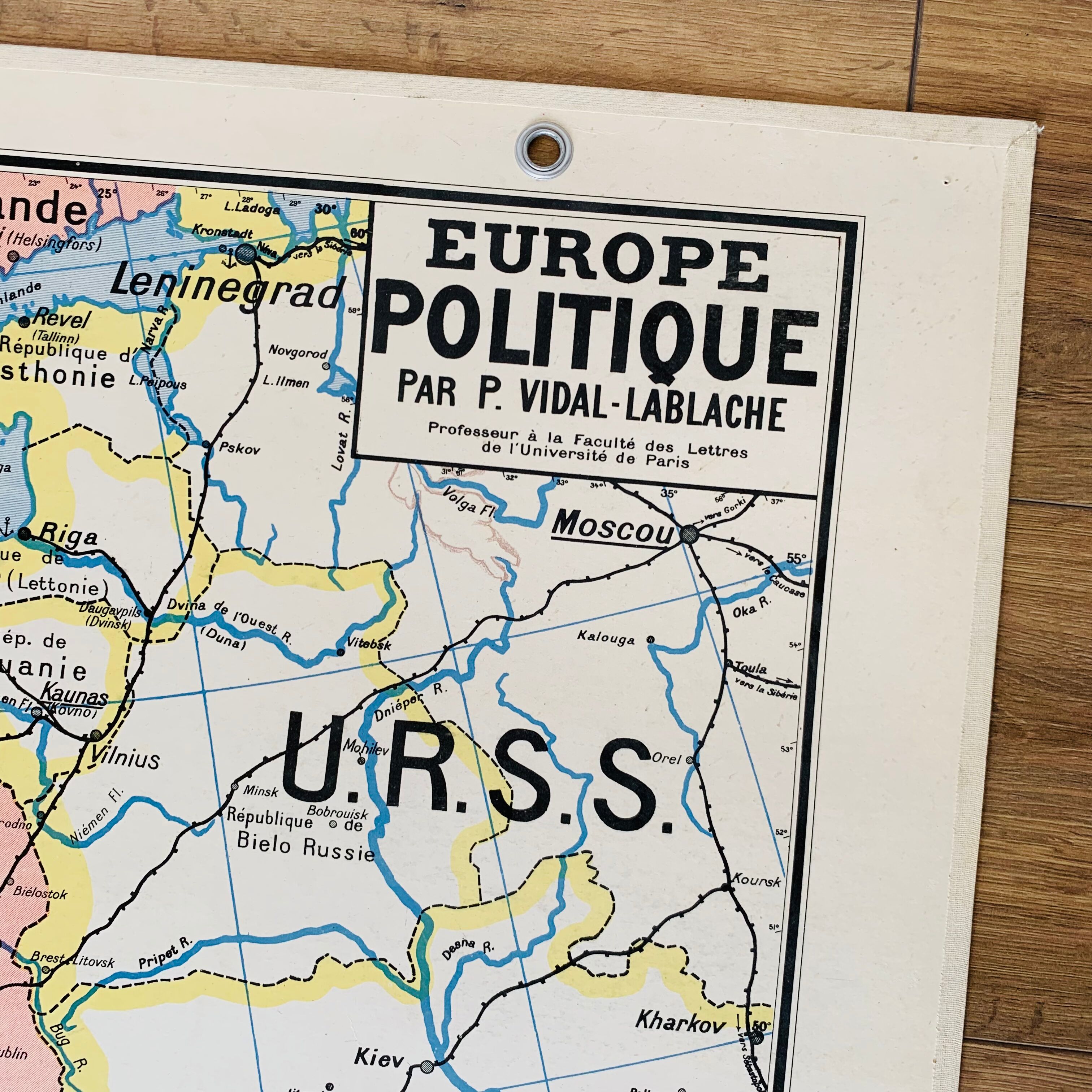 600 euro en lettre