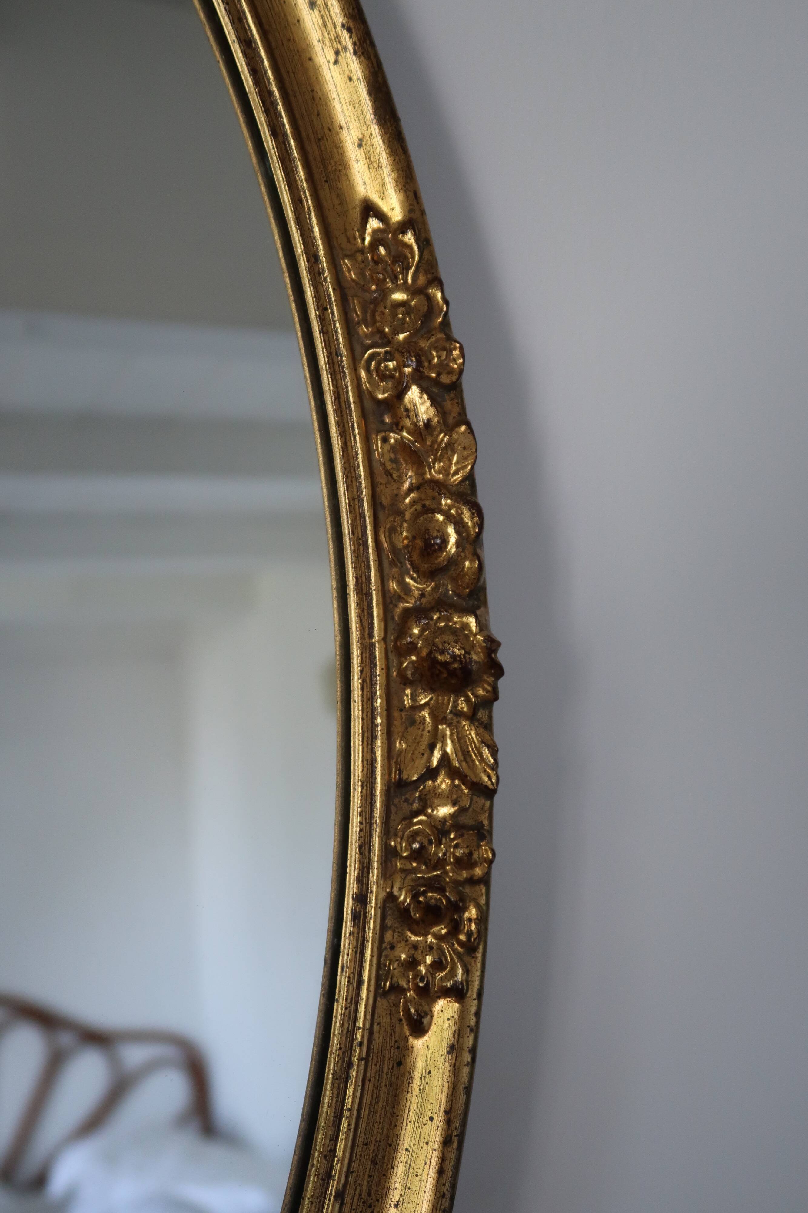 Miroir ovale doré vintage