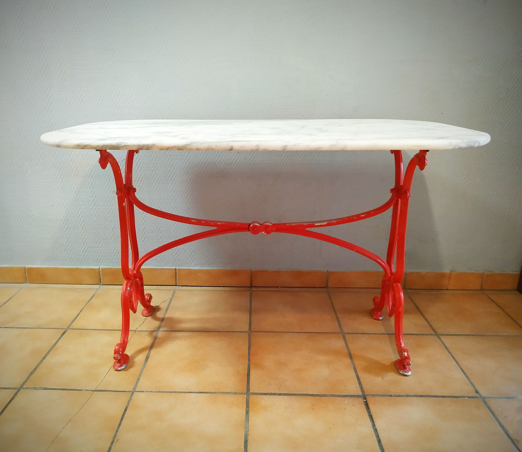 Marble bistro table