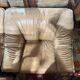 Paire de fauteuil chauffeuse cuir havane 70"