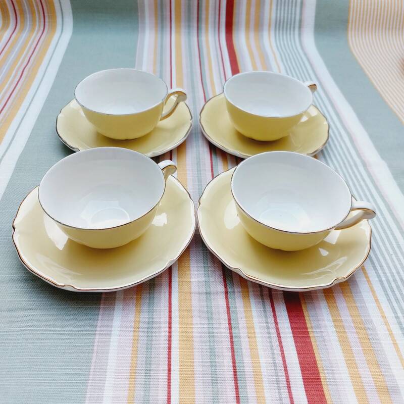 4 Ceranord Trianon cups