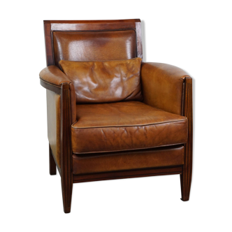 Sheep leather Art Deco design armchair with high seating comfort