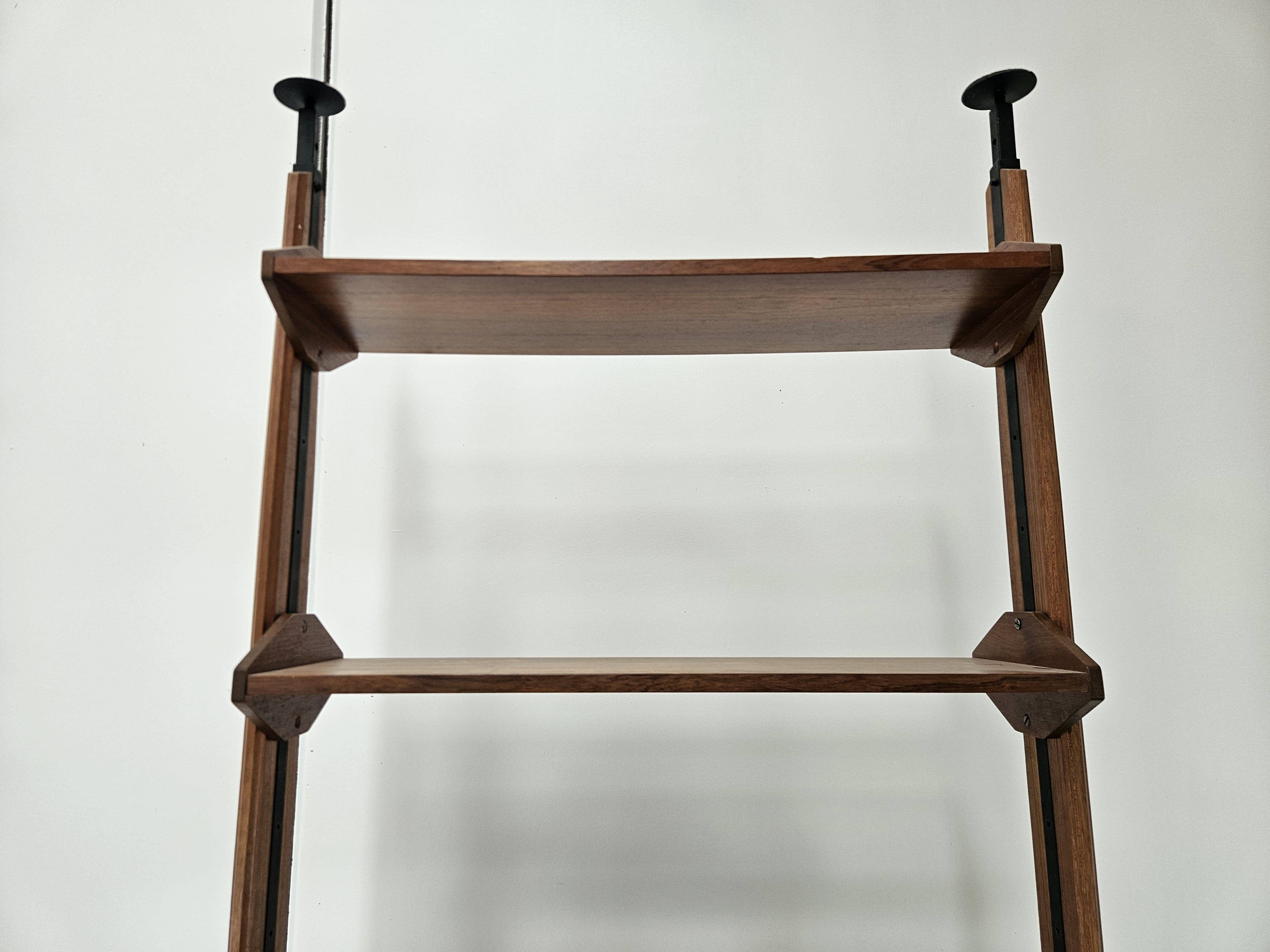 1960s teak floor/sky bookcase with shelves and compartment