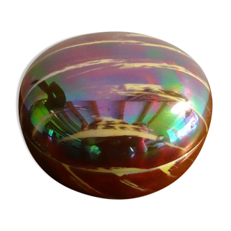 Iridescent porcelain candy box