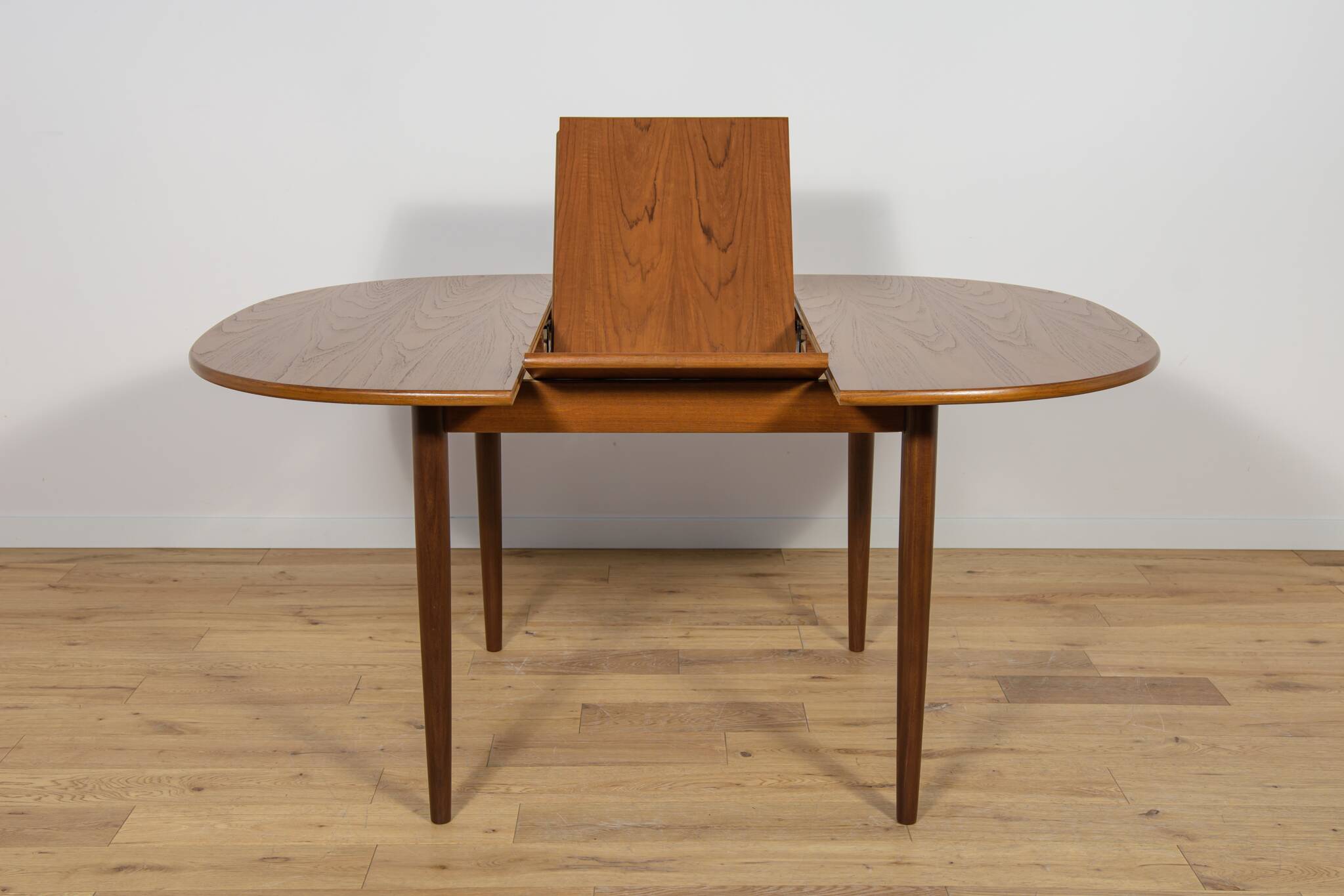 Mid-Century Teak Extendable Dining Table from G-Plan, United Knigdom, 1960s