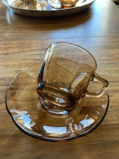 Lot of smoked glass coffee cups "flowers"