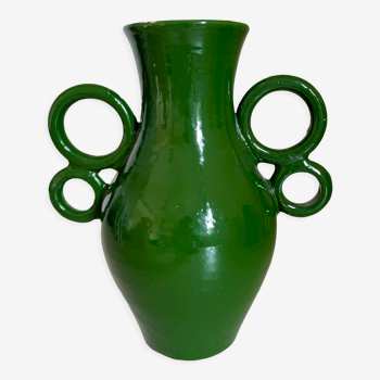 Vase amphore vert en céramique à grandes anses circulaire fait-main