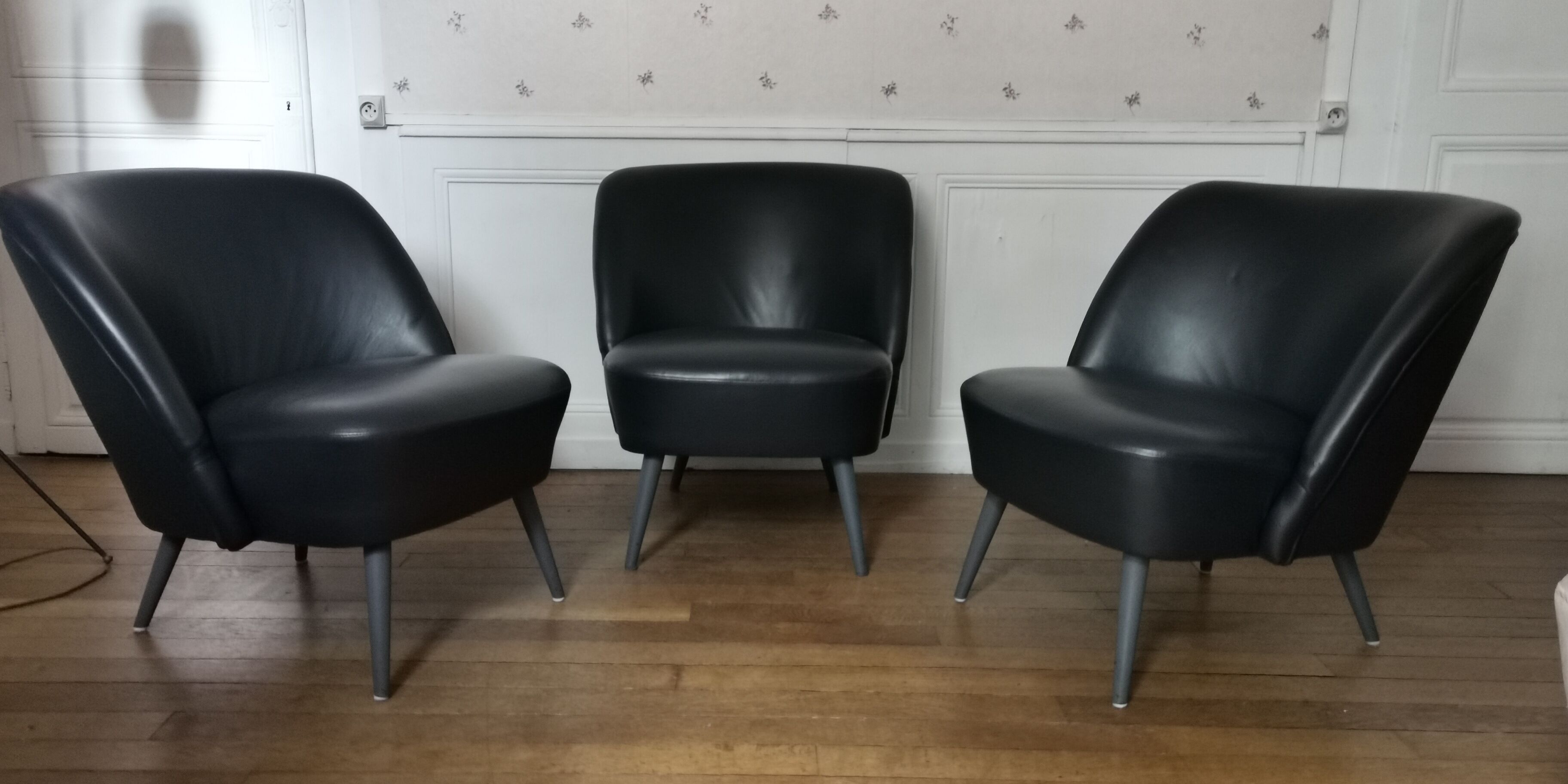 Cocktail armchair blued black leather 50/60