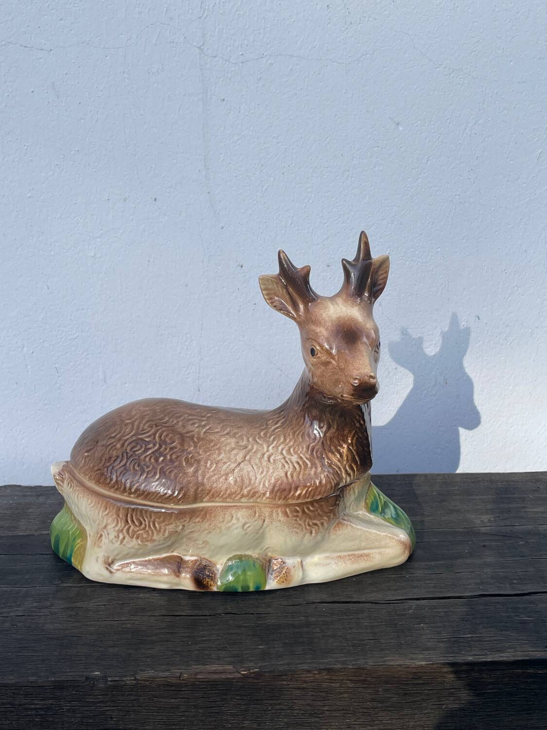 Deer ceramic box