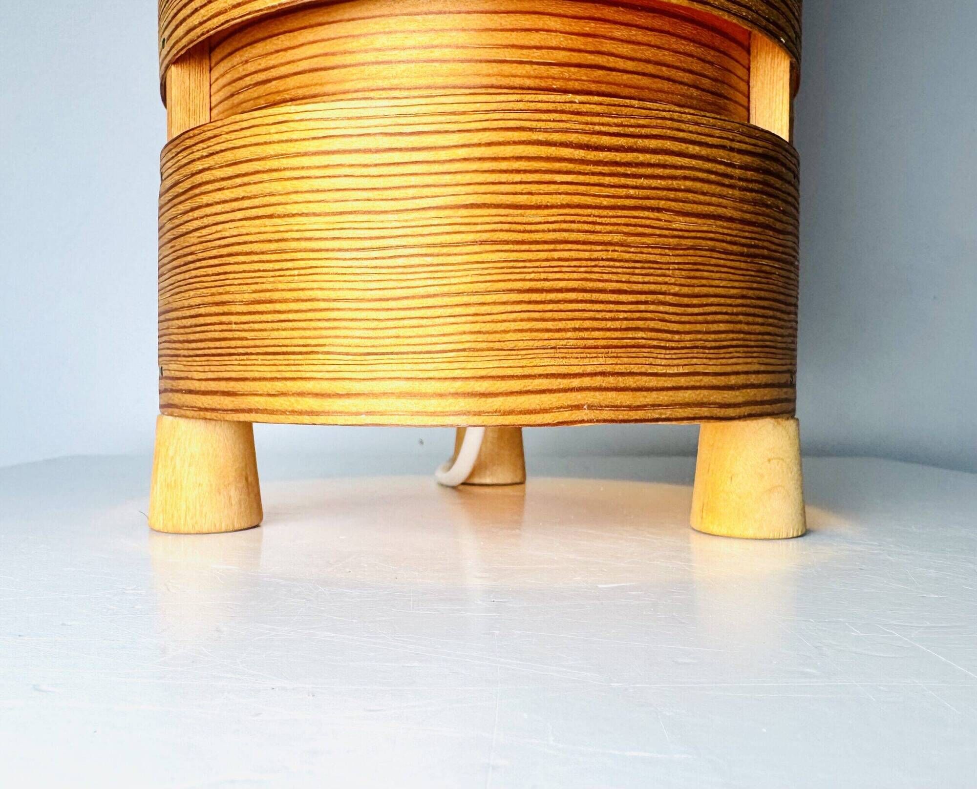Tripod Pine Veneer Table Lamp By Hans-Agne Jakobsson For Ab Markaryd, Sweden 1960S