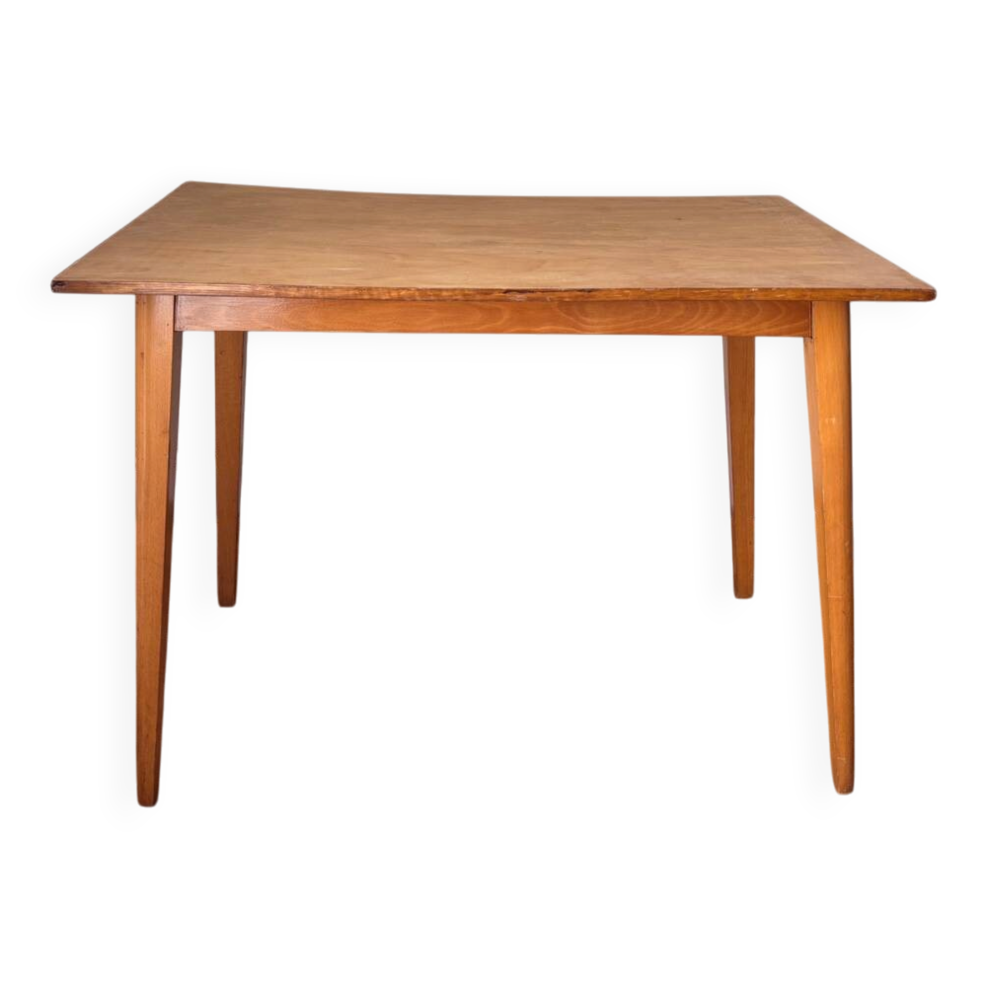 Desk with tapered legs