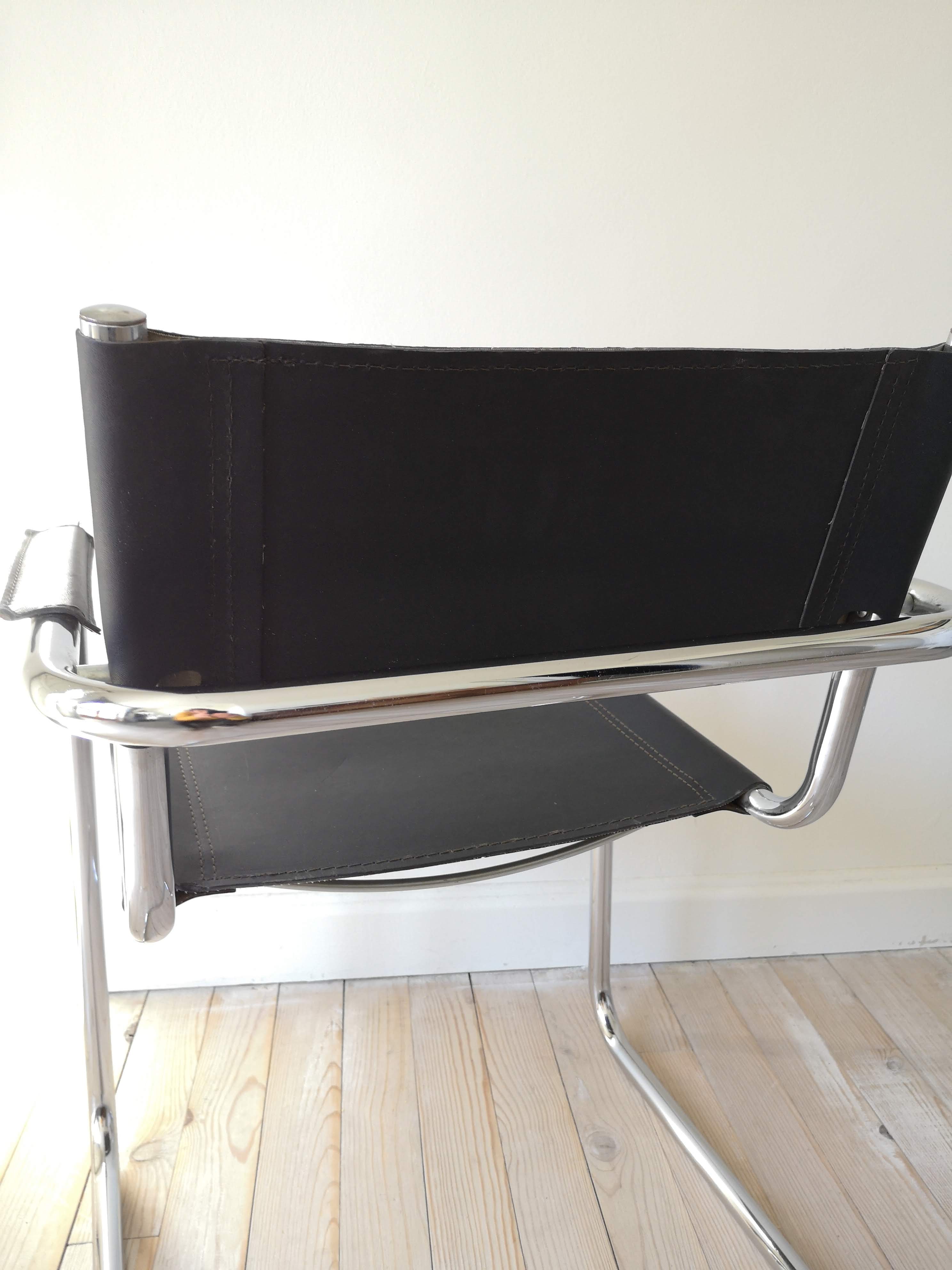 Black leather armchair Matteo Grassi