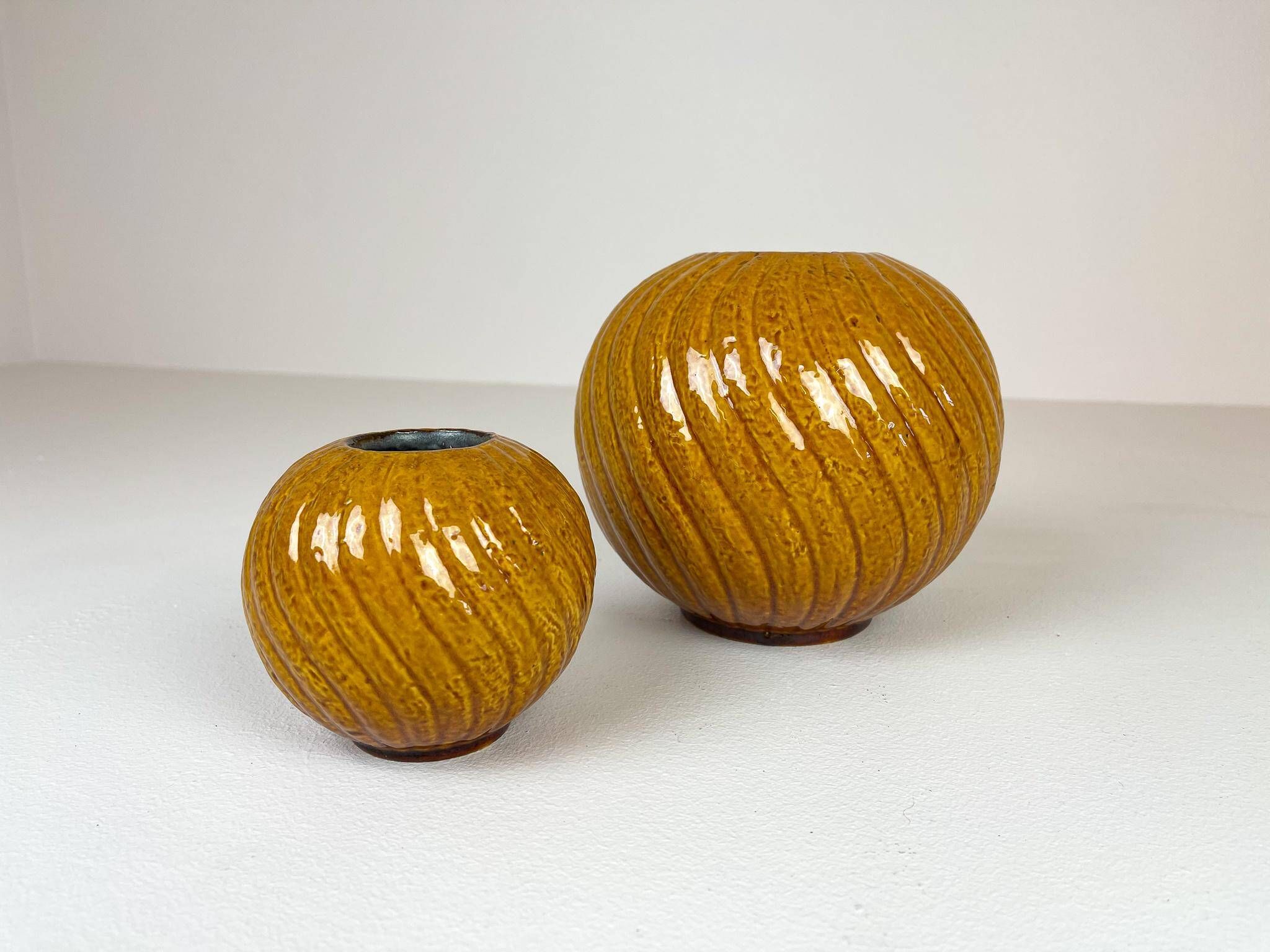 Rare pair of mid-century modern vases by Gunnar Nylund, Rörstrand, Sweden, 1940s.