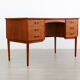 Bureau en teck, années 1960