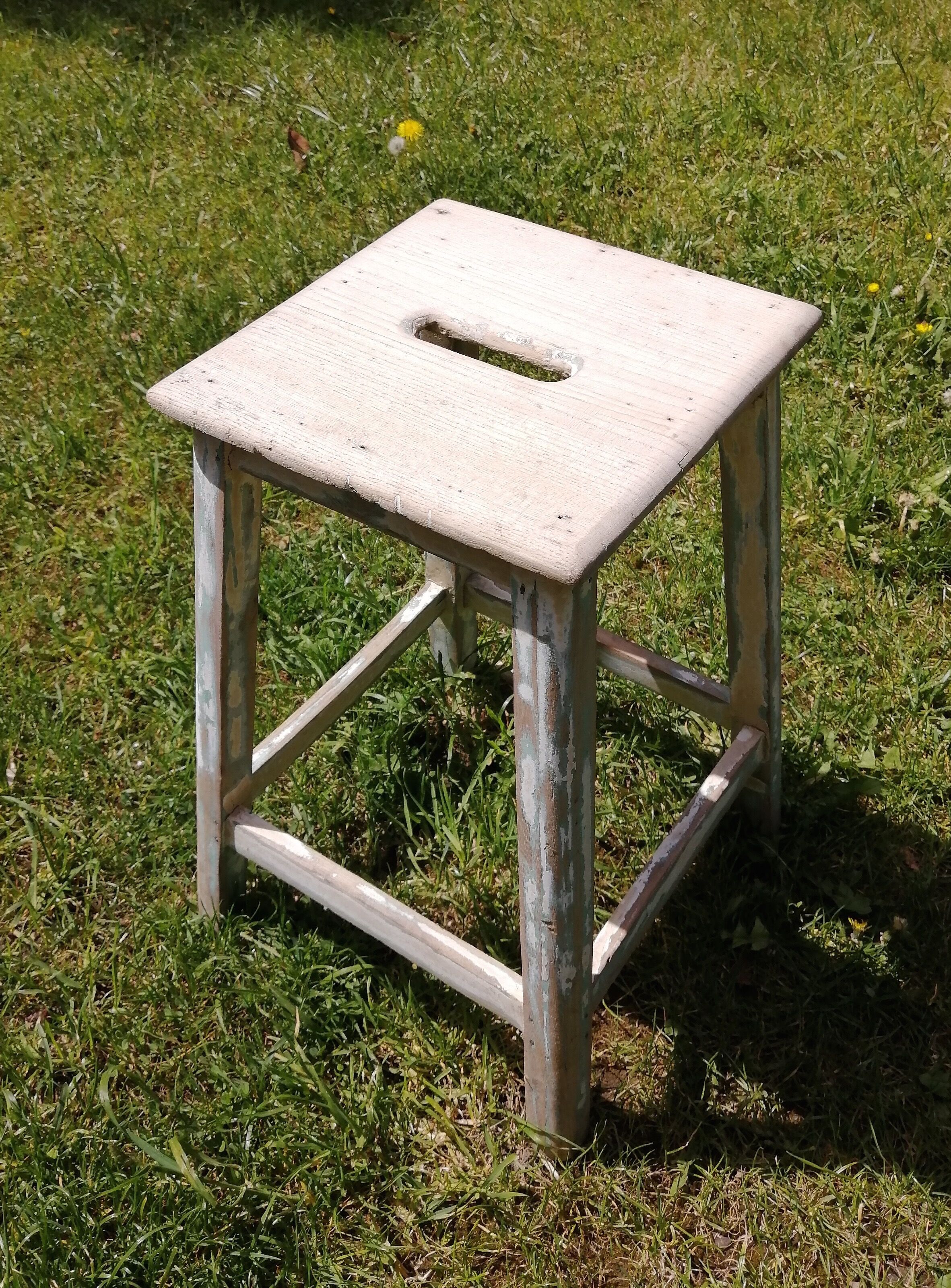 Workshop stool