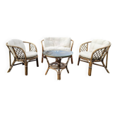 Rattan lounge