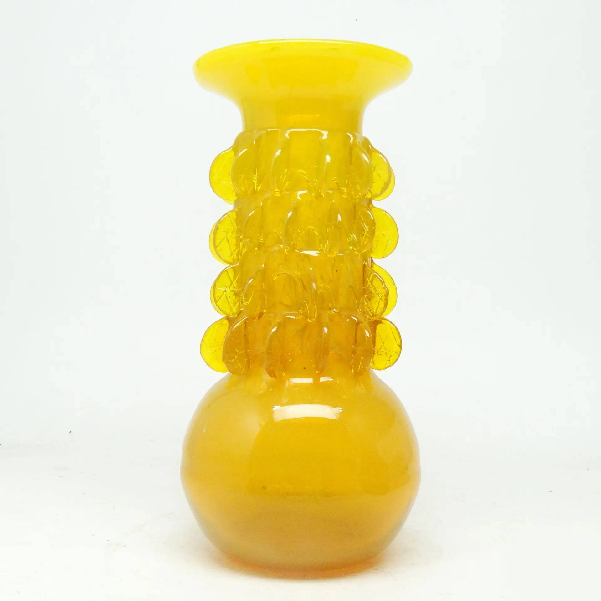 Bride vase, mid-century modern, yellow glass, designed by J. Słuczan-Orkusz, Poland, 1970s