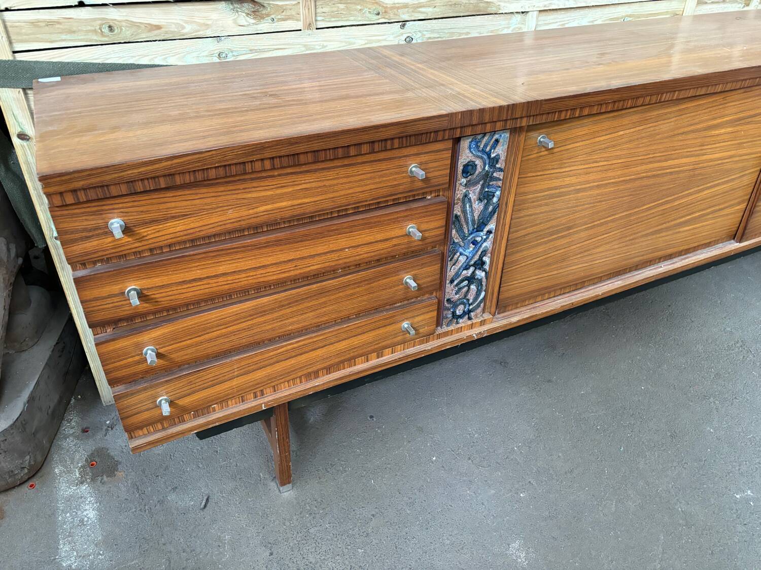 Vintage 1950/60 sideboard with ceramic