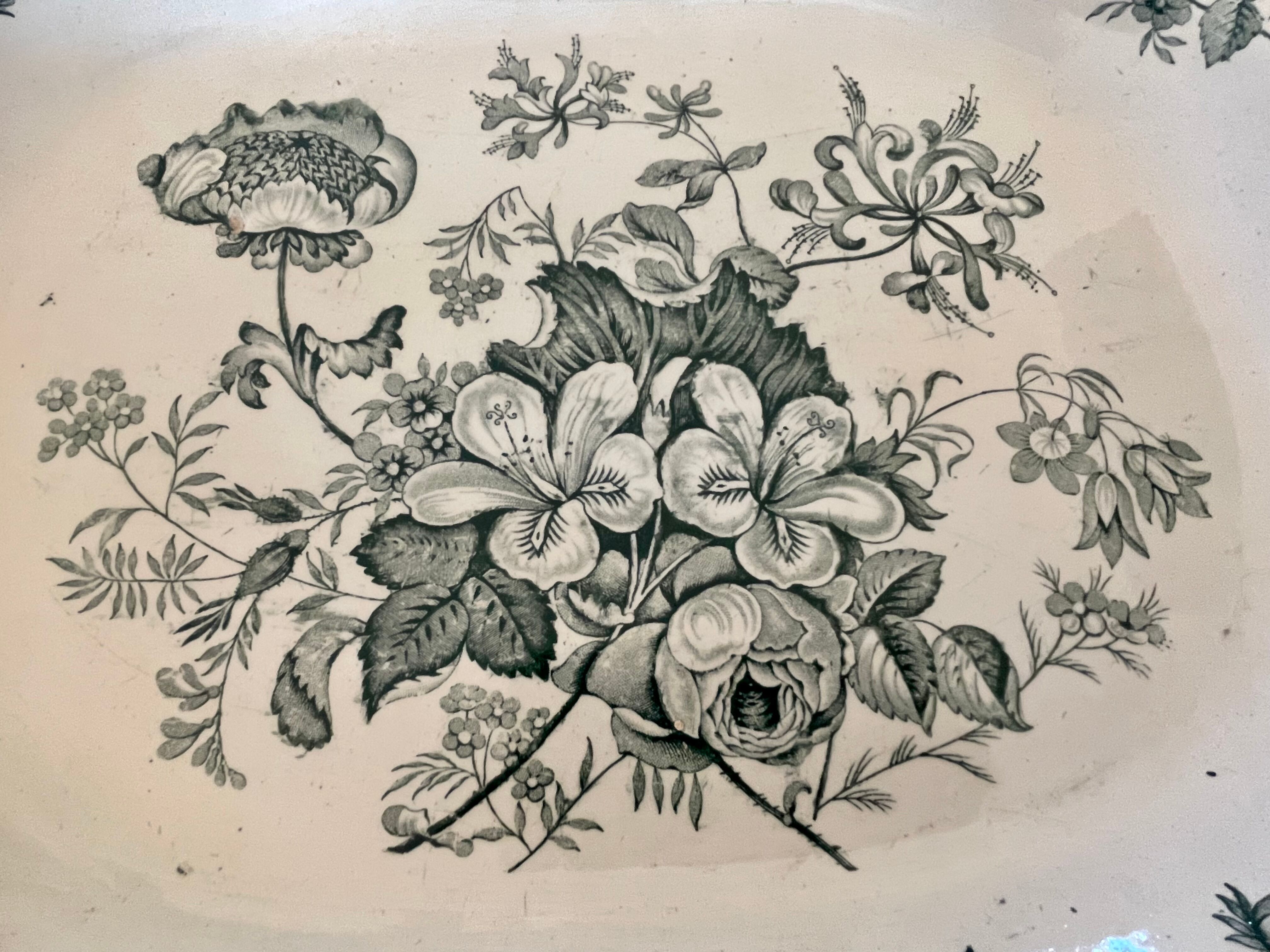 Old dish 40x32 cm